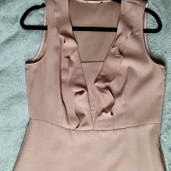 Chic Ruffled Dusty Rose Peach Sleeveless Dress for Simple Elegance US8 - Picture 2 of 10